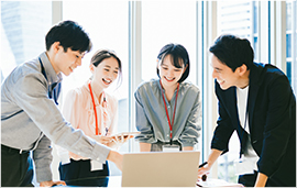 採用情報
